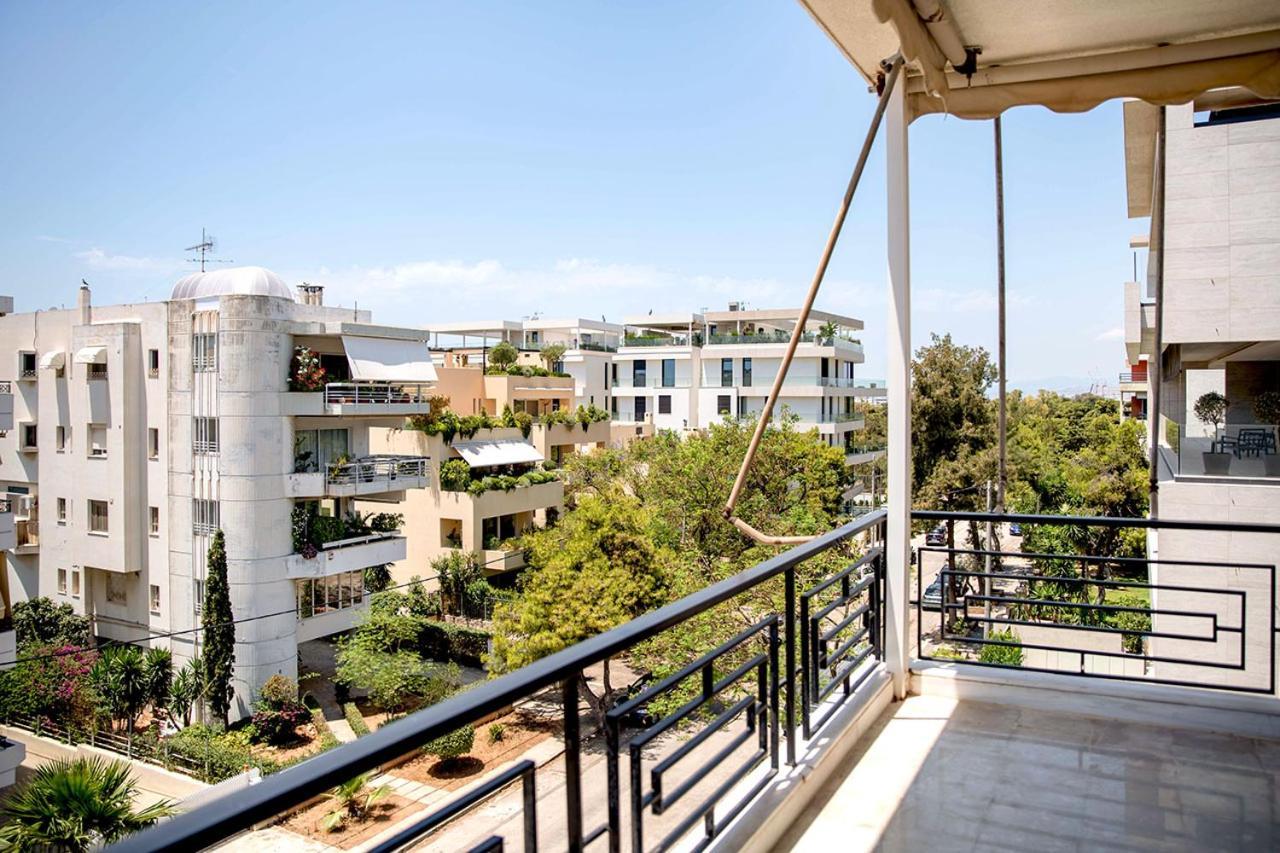 Boutique39 Luxury Apartment Glyfada Atene Esterno foto