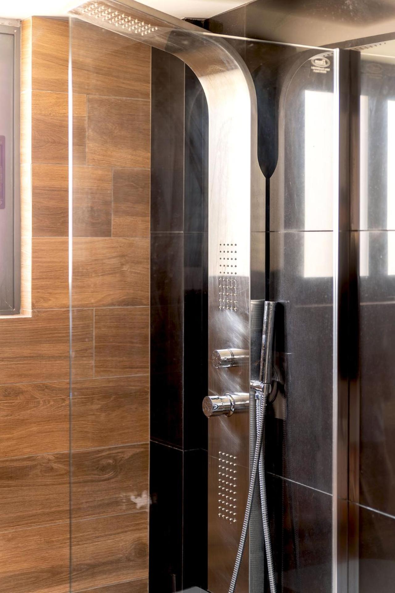 Boutique39 Luxury Apartment Glyfada Atene Esterno foto
